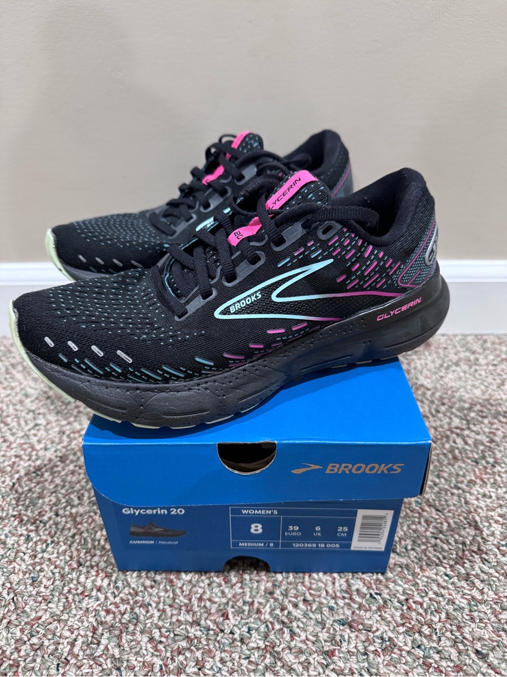 Brooks Glycerin 20 Women's Size 8 Athletic Sneaker / Neutral Running Shoe